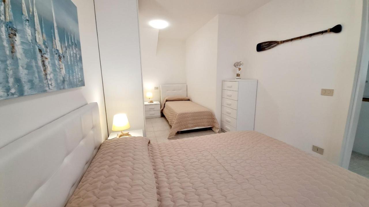 Villa Barbara Fra I Pini 리그나노 사비아도로 외부 사진