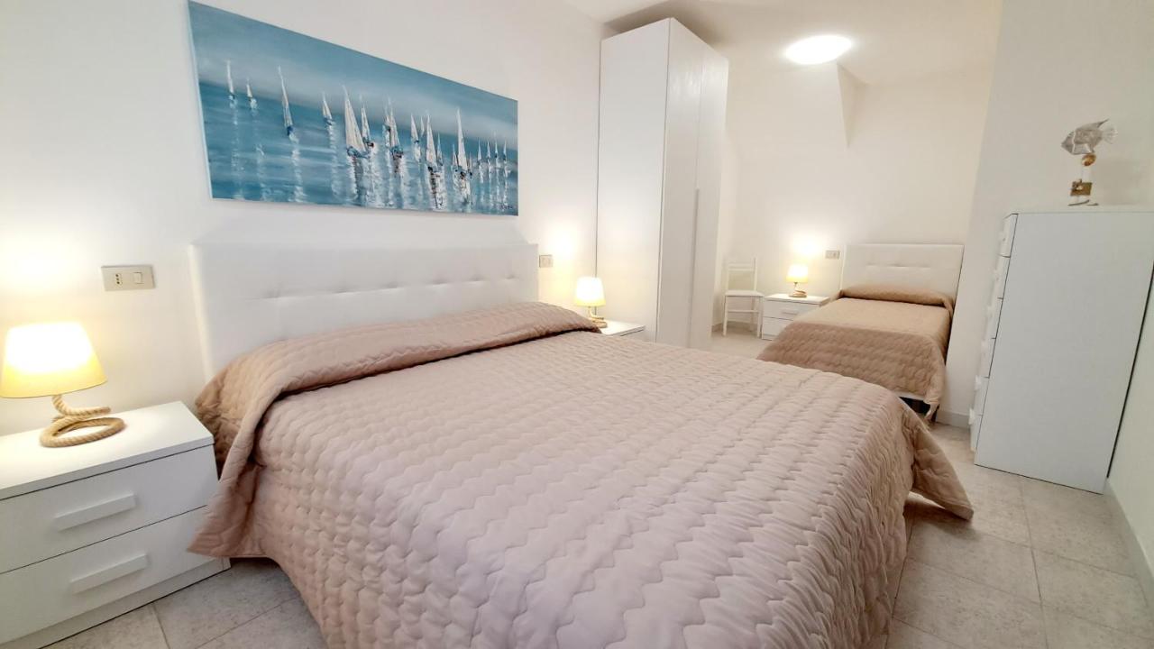 Villa Barbara Fra I Pini 리그나노 사비아도로 외부 사진