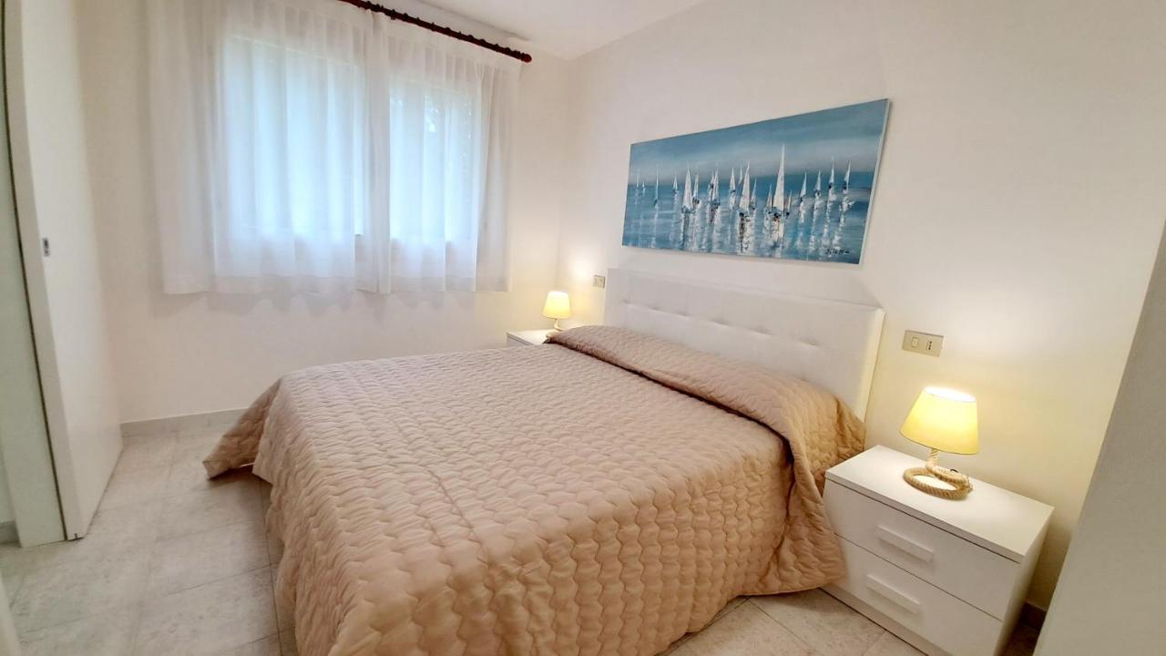 Villa Barbara Fra I Pini 리그나노 사비아도로 외부 사진