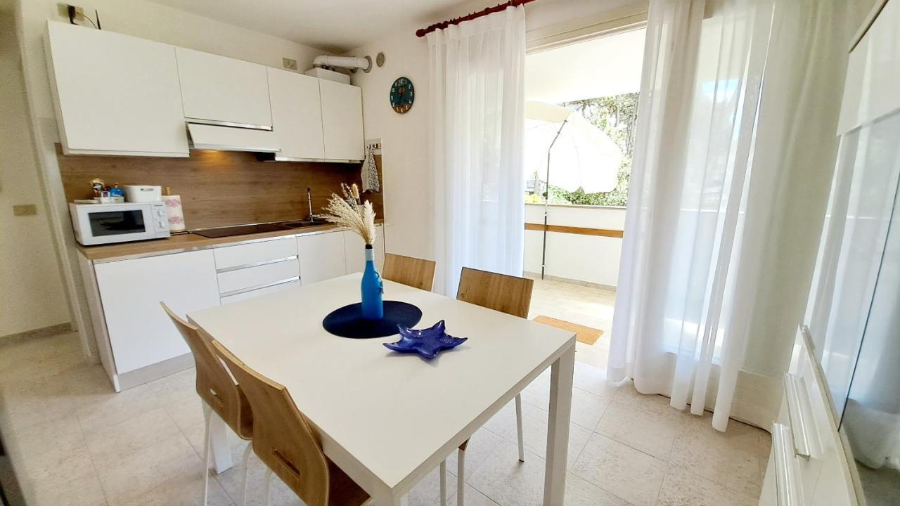 Villa Barbara Fra I Pini 리그나노 사비아도로 외부 사진