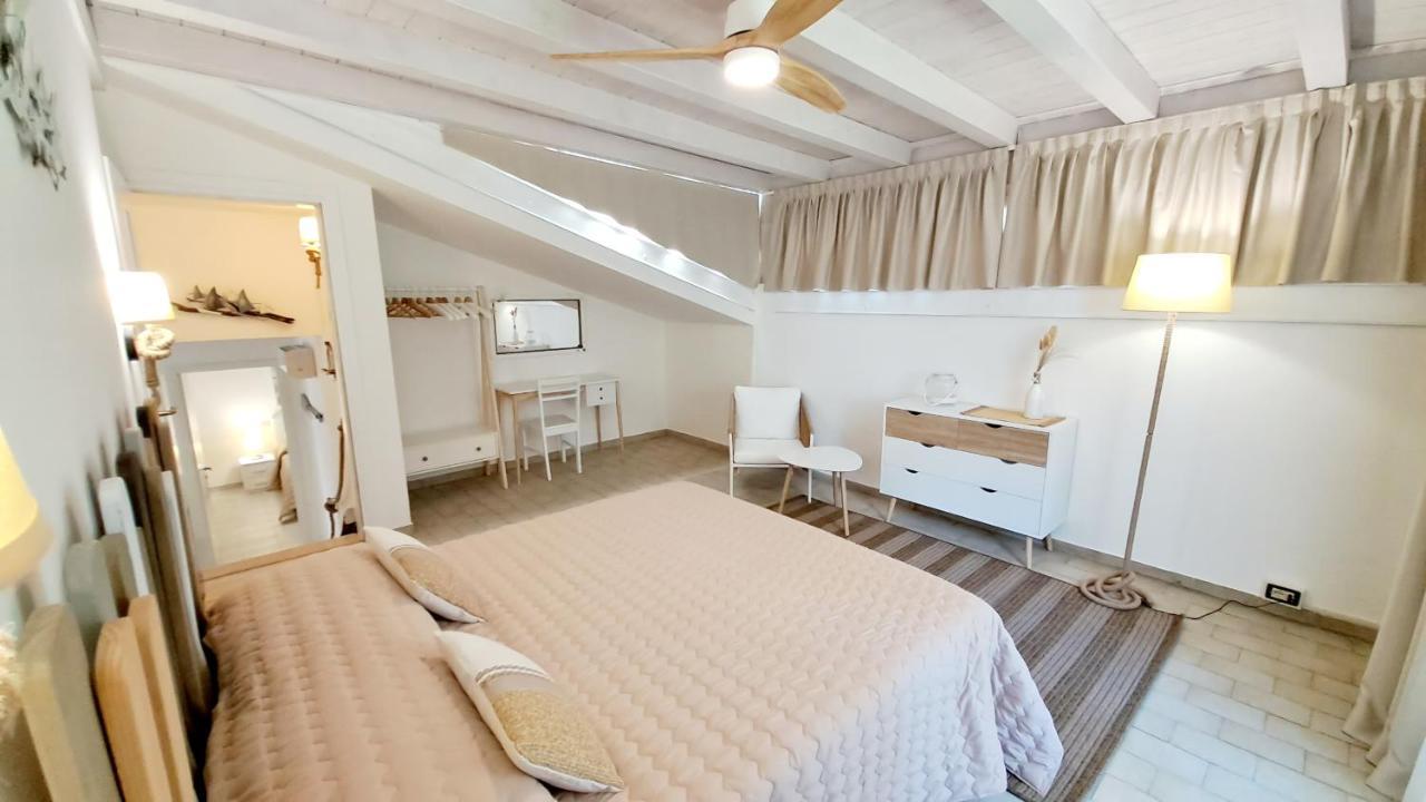Villa Barbara Fra I Pini 리그나노 사비아도로 외부 사진